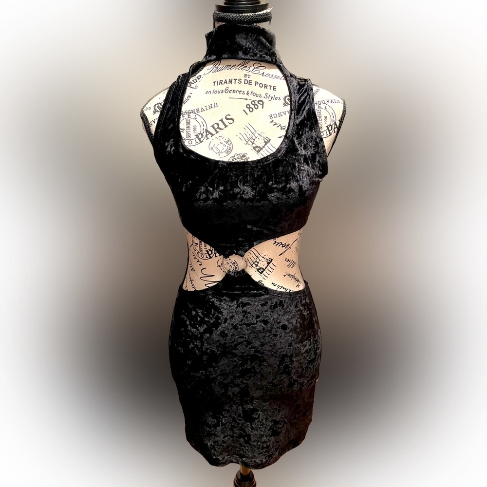 Black crushed velvet dress, backless, size L, Clubwear